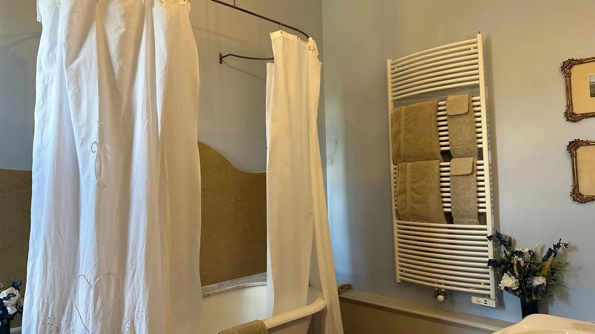 Chateau Clement - Teritoria Vals-les-Bains Gasthuis