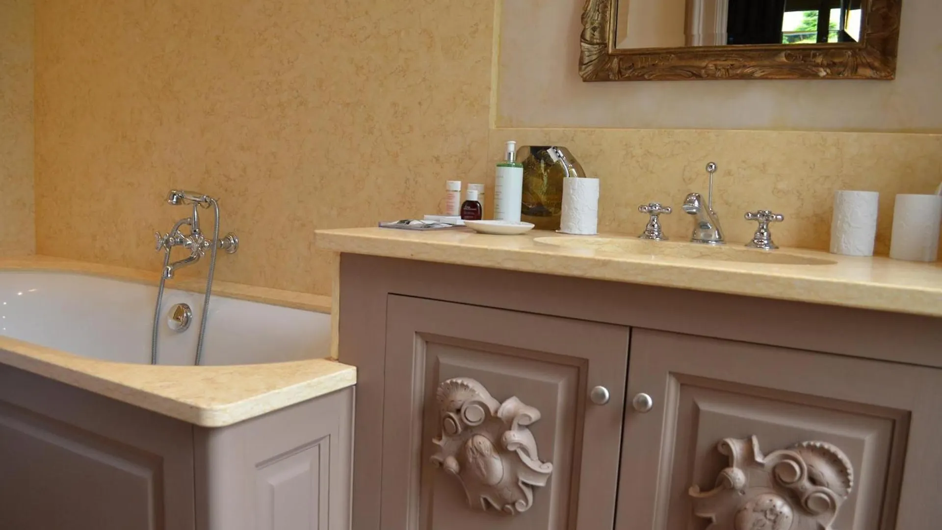 Chateau Clement - Teritoria Vals-les-Bains 4*,